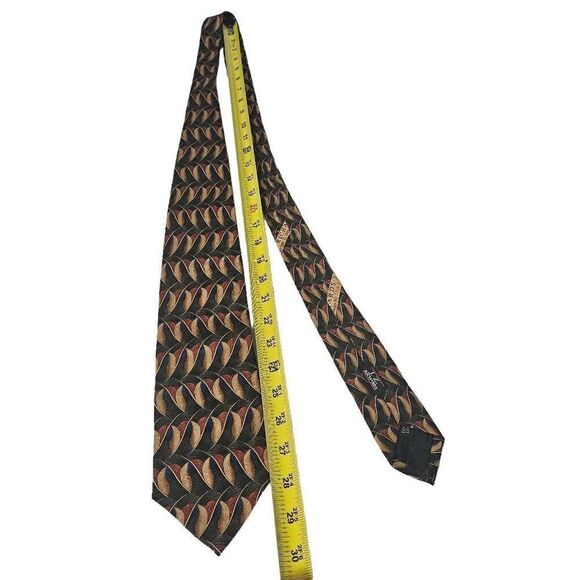 J.Z Richards - Picture 4 of 5